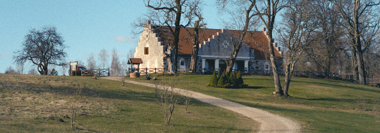 Filmiņa, pavasaris, vakars--5